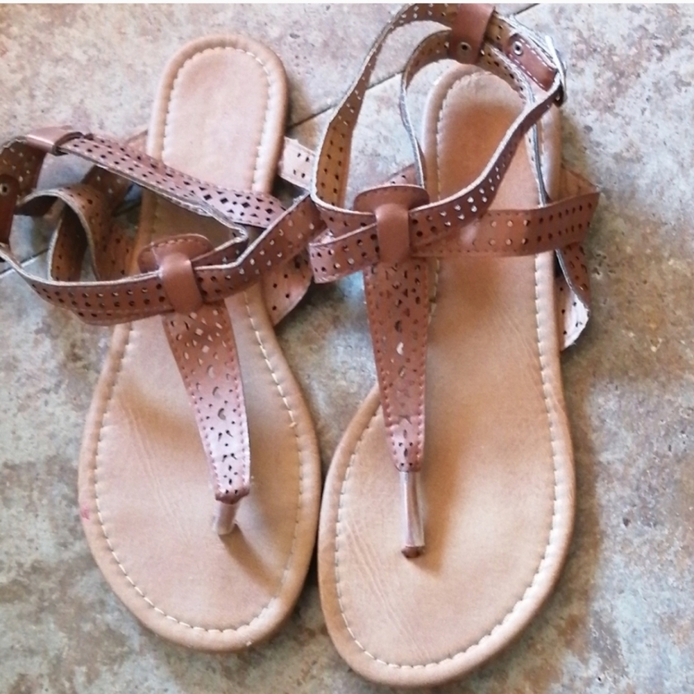 A.co sandals